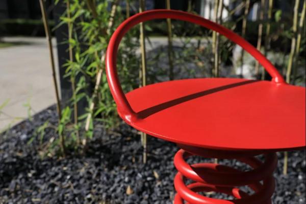 別讓世俗淹沒了生活的浪漫，帶著希望迎接旭日東昇