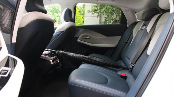 體驗 | 阿爾法S，極狐品牌下的麥格納硬核