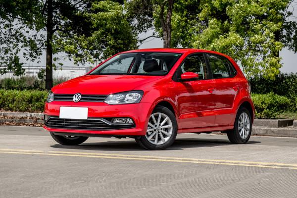 車商看走眼，說這輛Polo是原車漆？檢測師：事故不大，你忍一下