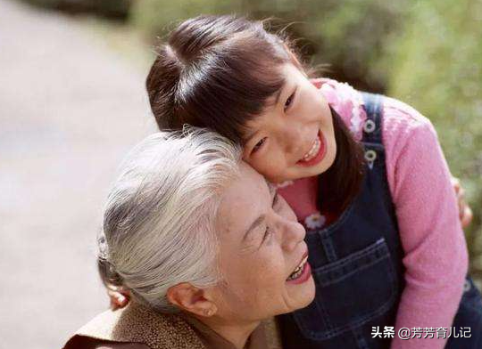 種長相的娃，是有福氣的表現，全佔的父母還不偷著樂吧