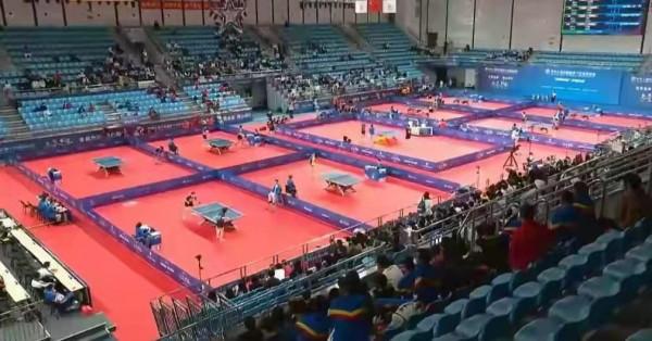 乒乓球第二日比賽，劉詩雯10-0選擇讓球，陳夢無奈慘敗，孫穎莎穩