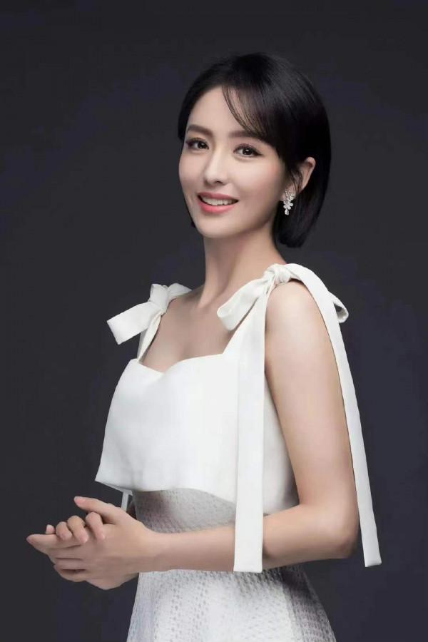 王力宏、李靚蕾撕相難看，這幾個演員感情破裂時的“沉默”很難得