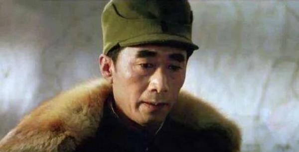 主持東北軍事，劉少奇推薦了這三位，毛主席最終選擇了誰？