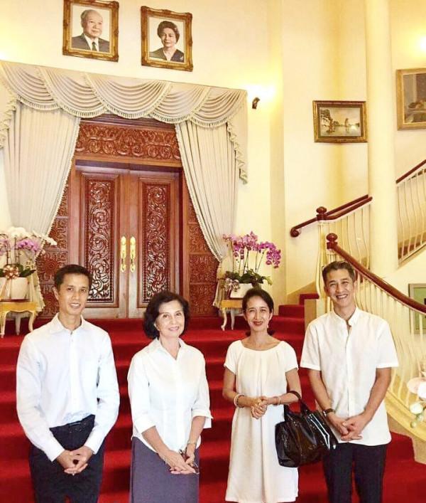 三分鐘瞭解拉那烈親王的家庭,兩任妻子美貌如花,兒子比明星都帥 三分鐘瞭解拉那烈親王的家庭,兩任妻子美貌如花,兒子比明星都帥