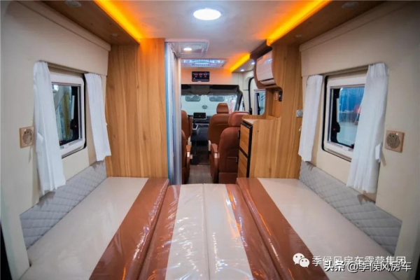 大通V90B型 | 商務輕奢 VS 電動吊床，就拼硬實力