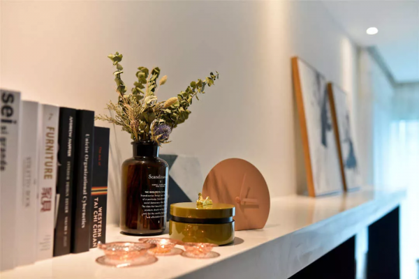 50㎡輕奢風小戶型裝修，三分離衛生間+衣帽間，看一眼就讓你心動