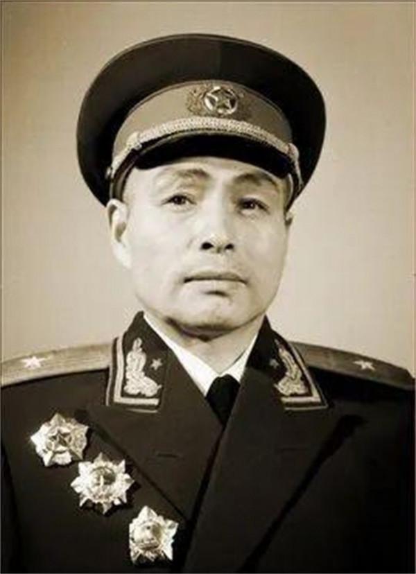 “開國少將”98歲錢信忠：我的長壽之道