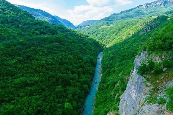 世界十大絕美峽谷排名！有點驚魂動魄