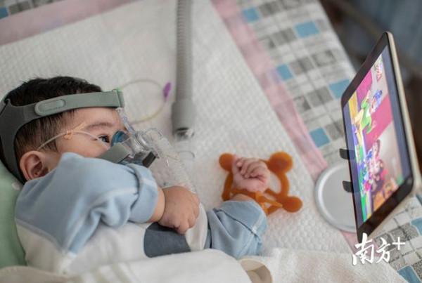 從70萬砍到3.3萬，國家醫保怎麼幫“米粒”談下救命藥？