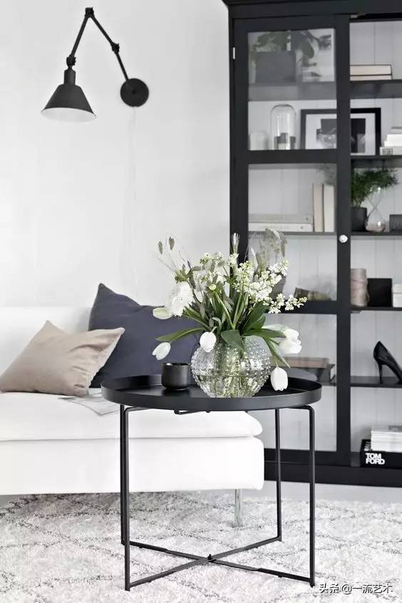 一枝插花,驚豔一家 一枝插花,驚豔一家