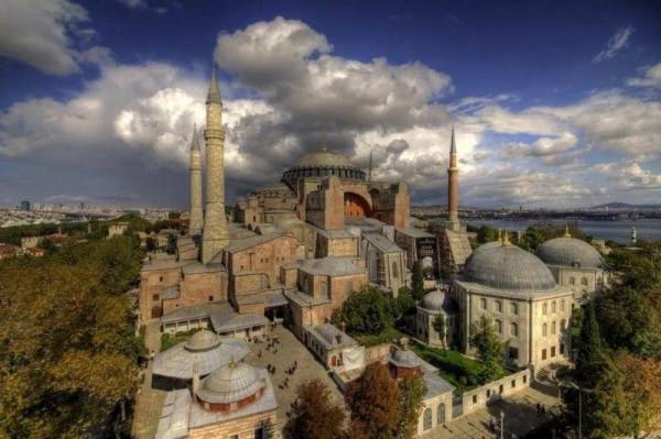 第四章、藍色土耳其，二、聖索非亞大教堂和藍色清真寺