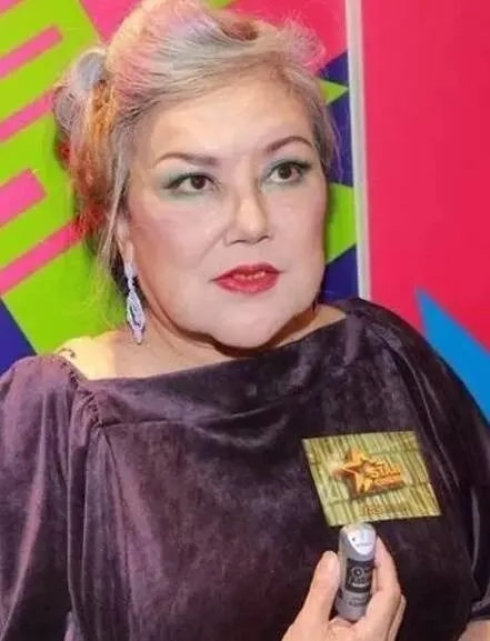 明明擁有媽生美貌，卻變成&OpenCurlyDoubleQuote;整容怪物&rdquo;？她們何苦啊