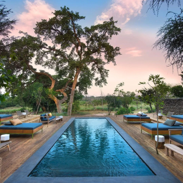 1眼就淪陷!盤點全球zui酷酒店,懸崖邊、飛機上、野生動物園裡… 1眼就淪陷!盤點全球zui酷酒店,懸崖邊、飛機上、野生動物園裡…