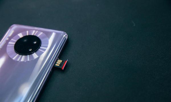 華為手機容量擴容大法:大華NM卡 華為手機容量擴容大法:大華NM卡