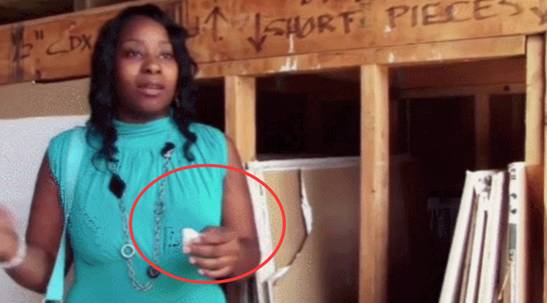 這是得了什麼病?美國女子熱衷吃牆皮,7年竟吃掉100多平方米 這是得了什麼病?美國女子熱衷吃牆皮,7年竟吃掉100多平方米