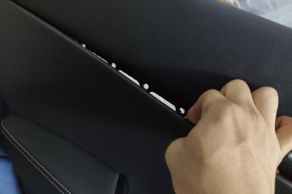 現代ix25改裝車內氛圍燈,讓車內氛圍變得繽紛多彩! 現代ix25改裝車內氛圍燈,讓車內氛圍變得繽紛多彩!