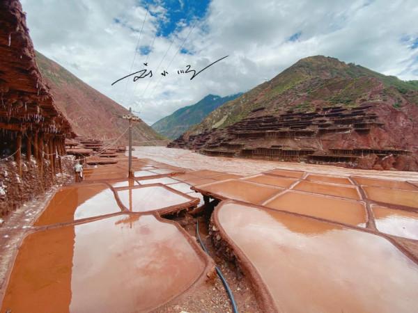 世界上唯一的“千年古鹽田”，就在西藏昌都，已是國家4A旅遊景區