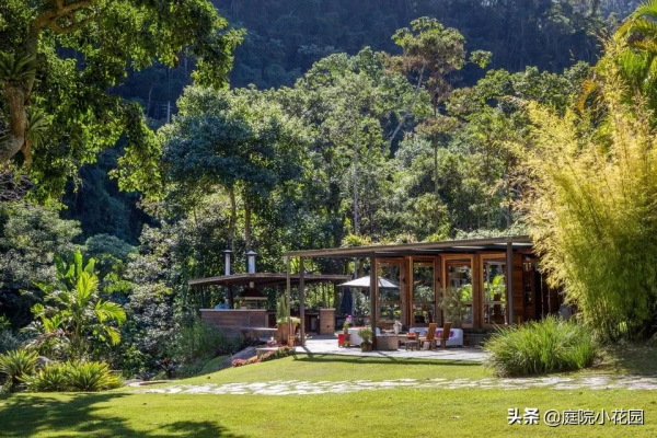 等有錢了,一定要回家鄉蓋這樣一座有歸屬感的房子 等有錢了,一定要回家鄉蓋這樣一座有歸屬感的房子