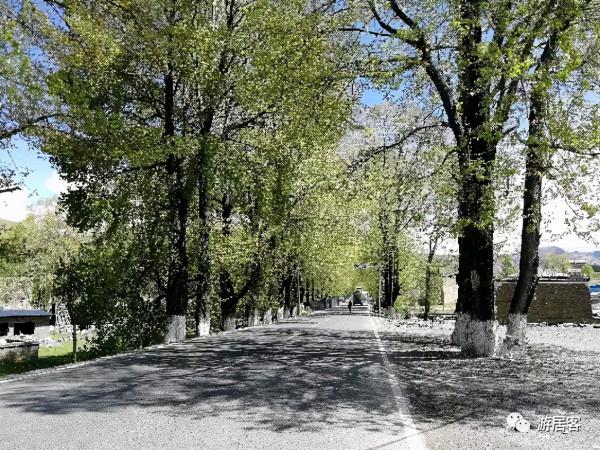 西藏自駕遊第四站：翻越折多山