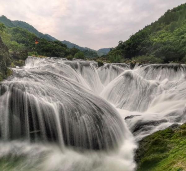 跑過關興公路嗎？說“自駕必去”，200公里我玩出了“貴州味道”