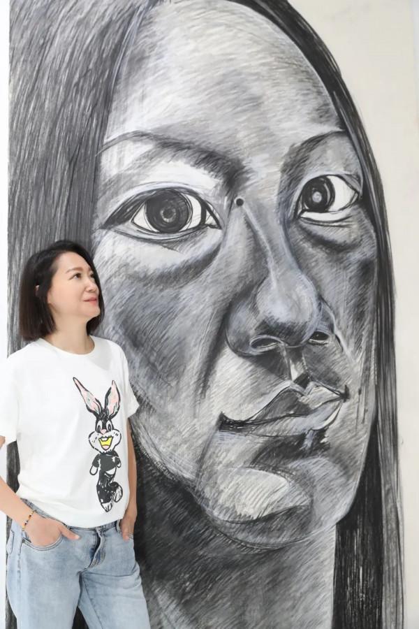 “人間清醒”曲家瑞，她的人生有多痛快？