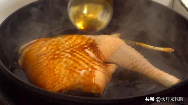 如何在家自制豉油雞?不要烤箱,爽滑鮮嫩,口水控制不住了 如何在家自制豉油雞?不要烤箱,爽滑鮮嫩,口水控制不住了