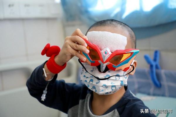男童急需骨髓移植續命,問:媽媽,我還能見到“奧特曼賽羅”嗎? 男童急需骨髓移植續命,問:媽媽,我還能見到“奧特曼賽羅”嗎?