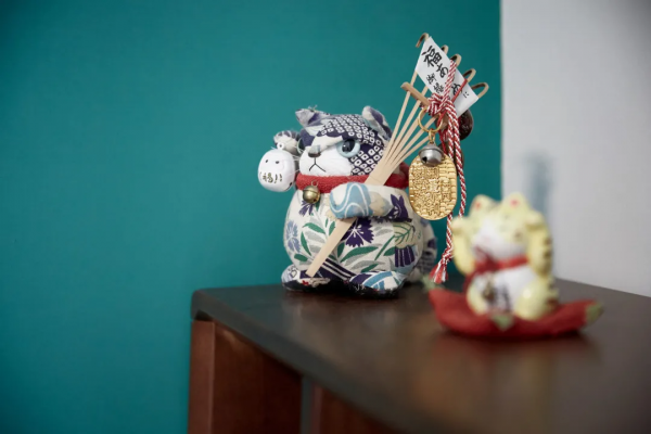 拆掉客廳改兩居，46㎡墨綠小家更高階，愛了