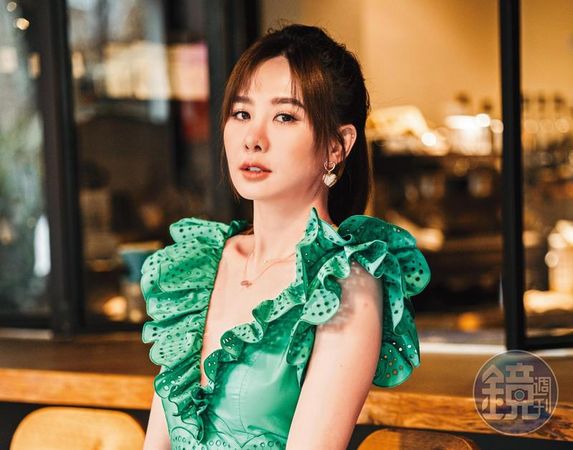 安心亞遭惡評霸凌痛哭！「暴牙醜樣極度自卑」扮西施憶傷心事