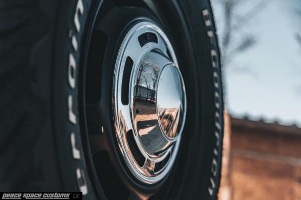 用這臺普拉多J95，帶你回到上個世紀70年代