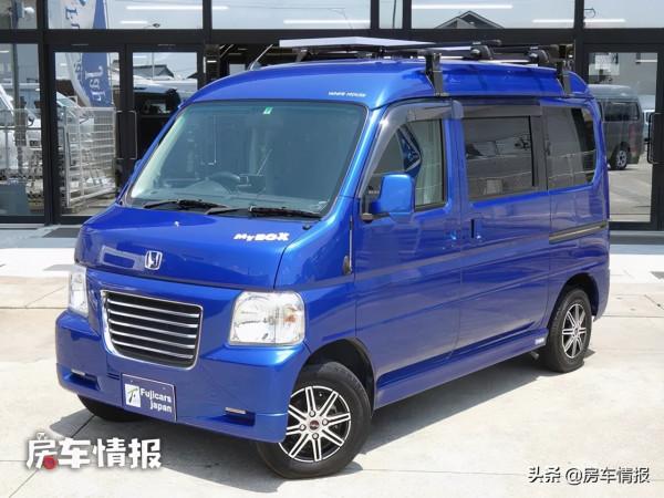 來看看本田袖珍底盤的房車,長度僅3.3米水電齊全能做飯,真巧妙 來看看本田袖珍底盤的房車,長度僅3.3米水電齊全能做飯,真巧妙