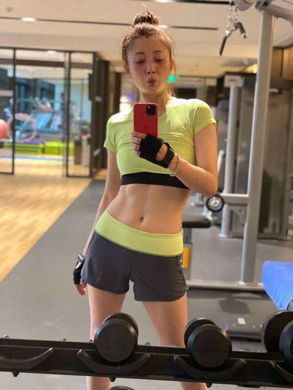 40+女星魅力足！對少女感不屑一顧，不僅有演技還有擋不住的風情