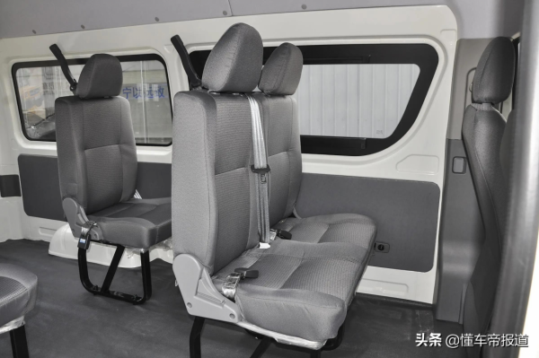 新車 | 售價8.98萬元起,2022款金龍凱銳浩克上市,增旗艦9座高頂版 新車 | 售價8.98萬元起,2022款金龍凱銳浩克上市,增旗艦9座高頂版