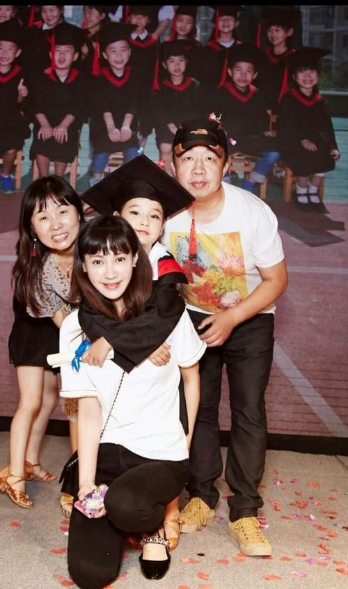 曾經風光，如今過氣！10位內地明星，有人被唾棄，有人卑微求工作