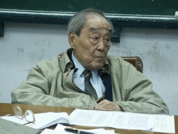 末代衍聖公孔德成:國軍鳴13門禮炮為他慶生,為何最終長眠異鄉? 末代衍聖公孔德成:國軍鳴13門禮炮為他慶生,為何最終長眠異鄉?