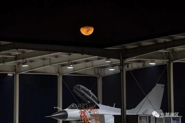 奪取制空權、遠端制導攻擊……戰鬥在下半夜打響