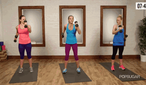 女生的拜拜肉怎麼減?糾正2個惡習,5個動作減掉手臂贅肉 女生的拜拜肉怎麼減?糾正2個惡習,5個動作減掉手臂贅肉