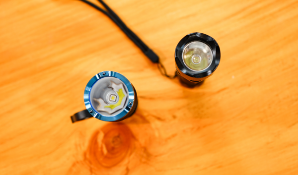 最純粹的戰術手電筒體驗如何？傲雷WARRIOR武士X3首發上手