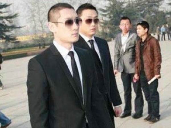 黃曉明初戀,“京城四少”汪雨的摯愛,李鈺病逝為何穿婚紗下葬? 黃曉明初戀,“京城四少”汪雨的摯愛,李鈺病逝為何穿婚紗下葬?