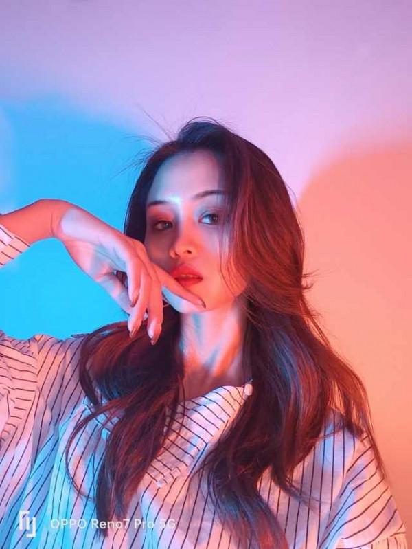 OPPO Reno7 Pro竟征服數位小姐姐 快看看咋回事