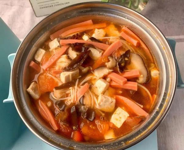 10分鐘就能搞定的低脂酸辣湯,好喝又開胃 10分鐘就能搞定的低脂酸辣湯,好喝又開胃