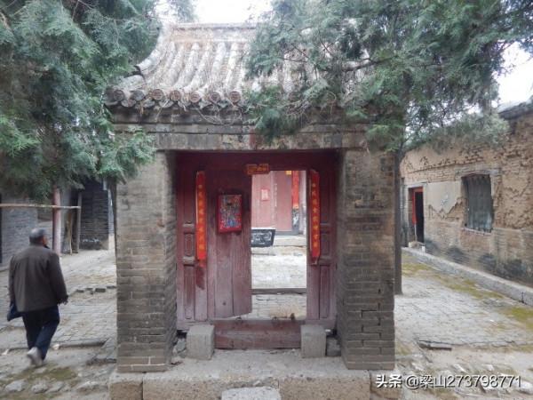 六百多年的古戲臺 六百多年的古戲臺