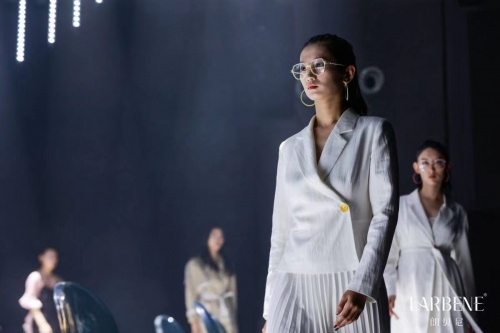 “Renew Plus 煥新+”2022/23AW朗貝尼時尚釋出會完美落幕 “Renew Plus 煥新+”2022/23AW朗貝尼時尚釋出會完美落幕