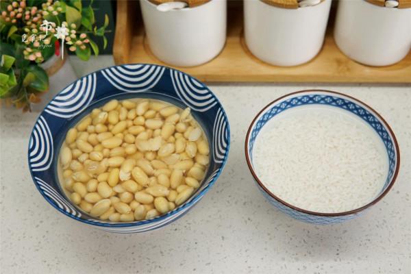 秋天，聰明女人常喝的“美齡粥”，營養足還養人，氣色滿滿入秋