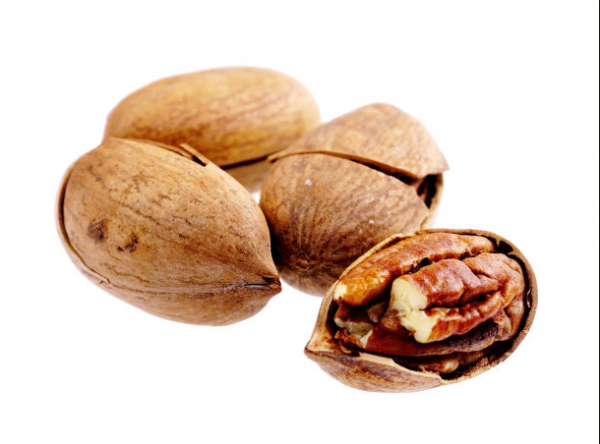 節日期間大家喜歡吃瓜子花生，不如吃這4種堅果，營養價值更高