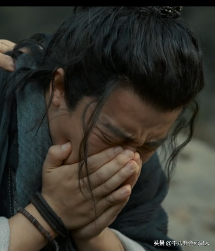 讓人笑著齣戲的演員特徵，黃軒的短手、楊冪的鼻孔、大寶貝的微笑