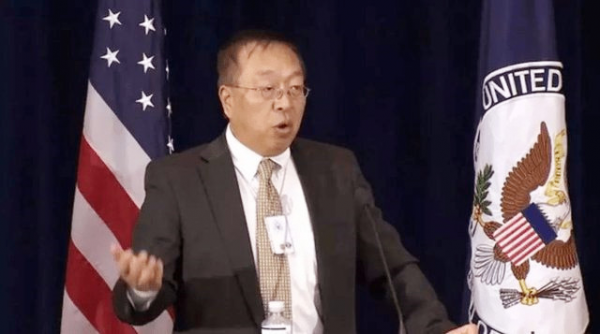 中美關係越緊張,有些華裔越對中國兇,他們不需要同胞的同情 中美關係越緊張,有些華裔越對中國兇,他們不需要同胞的同情