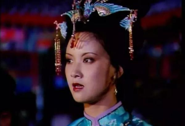 重讀《紅樓夢》：年少讀不懂焦大，如今才真正明白了他的罵