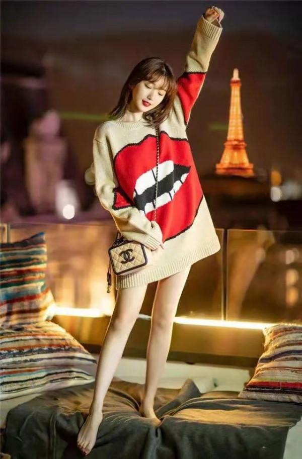 小個子的女星，個個都是腿精，毛曉彤有“漫畫腿”，王子文腿好白