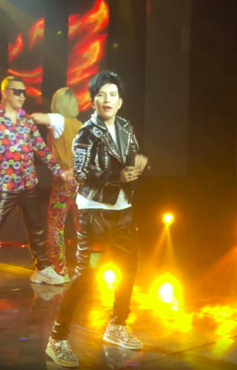 直播唱歌不付費,沒帶貨關閉打賞,老將潘美辰不知打了多少人的臉 直播唱歌不付費,沒帶貨關閉打賞,老將潘美辰不知打了多少人的臉